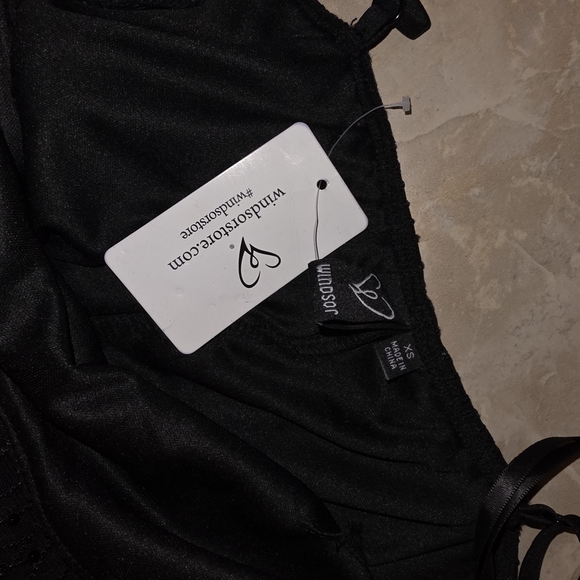 NWT Sexy Windsor black Rhinestone bodycon mini dress w ruffle hem Size XS - Picture 2 of 5